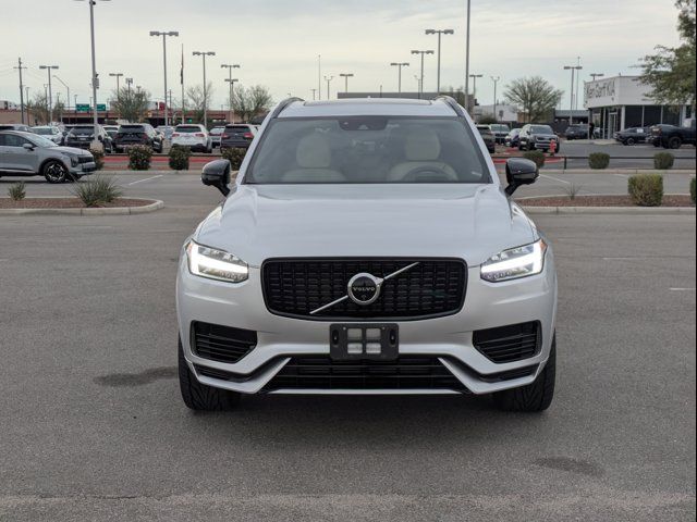 2022 Volvo XC90 Recharge Plug-In Hybrid R-Design