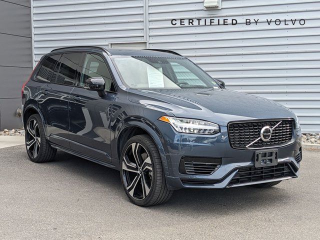 2022 Volvo XC90 Recharge Plug-In Hybrid R-Design