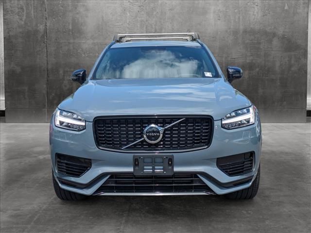 2022 Volvo XC90 Recharge Plug-In Hybrid R-Design