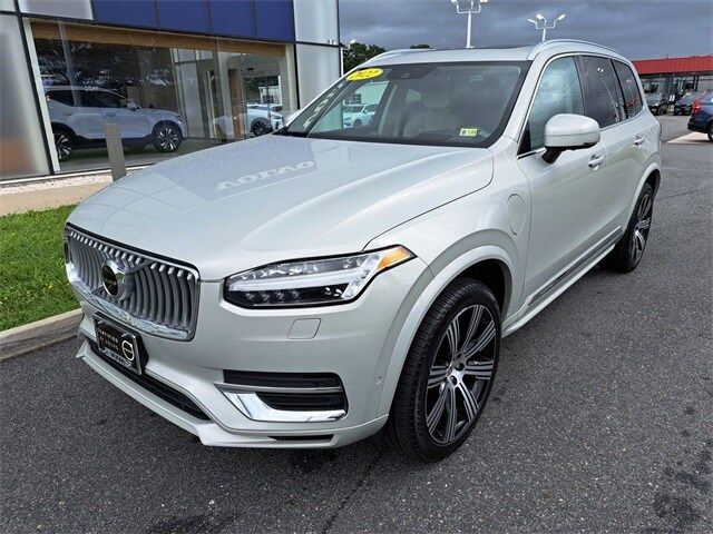 2022 Volvo XC90 Recharge Plug-In Hybrid Inscription