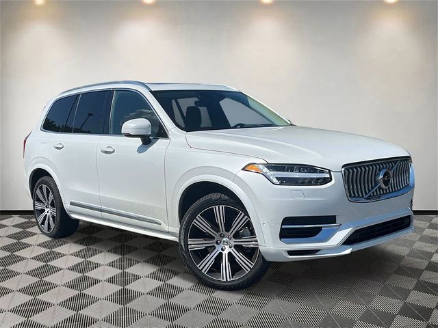 2022 Volvo XC90 Recharge Plug-In Hybrid Inscription