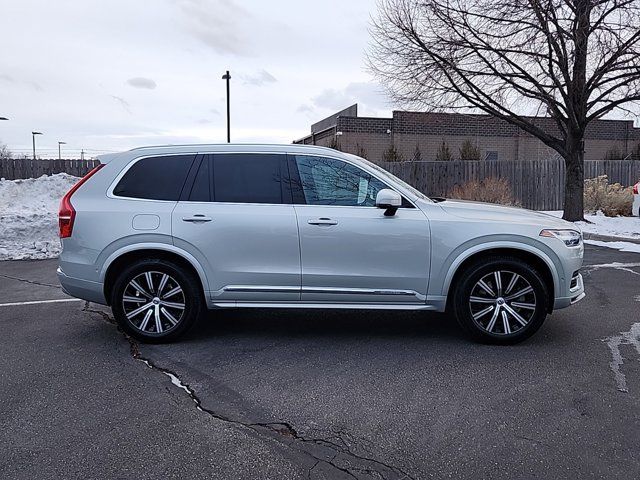 2022 Volvo XC90 Recharge Plug-In Hybrid Inscription