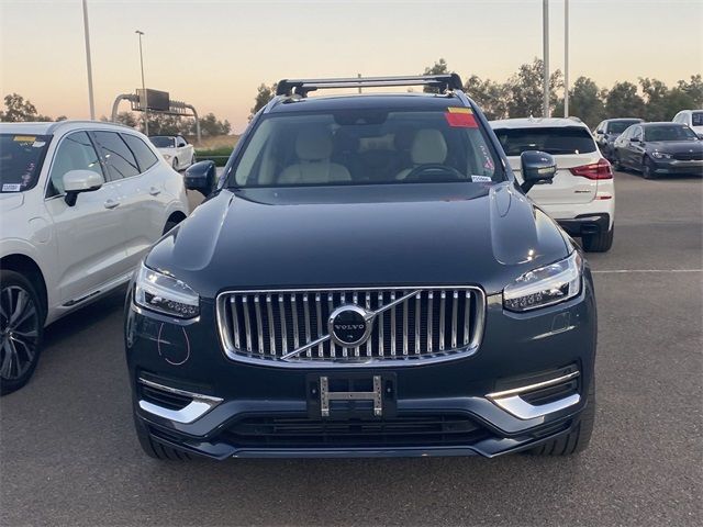 2022 Volvo XC90 Recharge Plug-In Hybrid Inscription