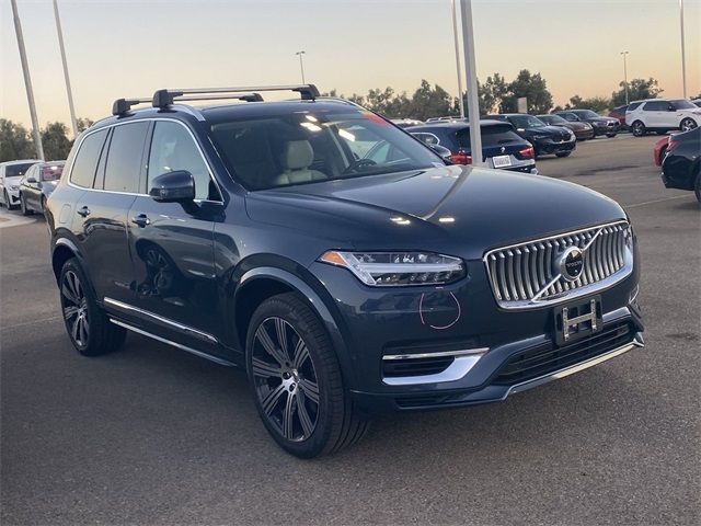 2022 Volvo XC90 Recharge Plug-In Hybrid Inscription