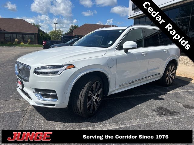 2022 Volvo XC90 Recharge Plug-In Hybrid Inscription