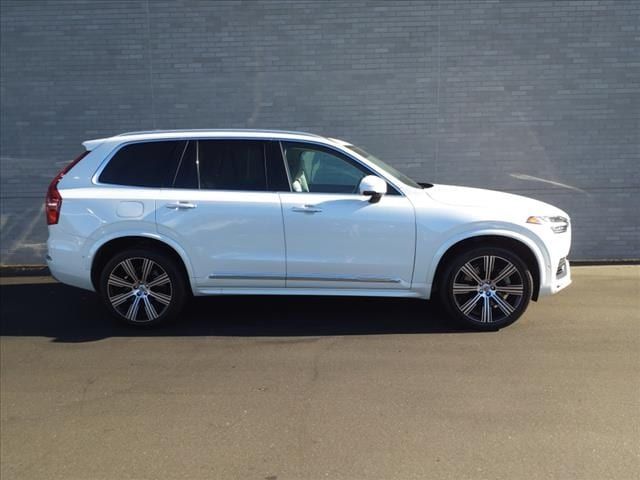 2022 Volvo XC90 Recharge Plug-In Hybrid Inscription