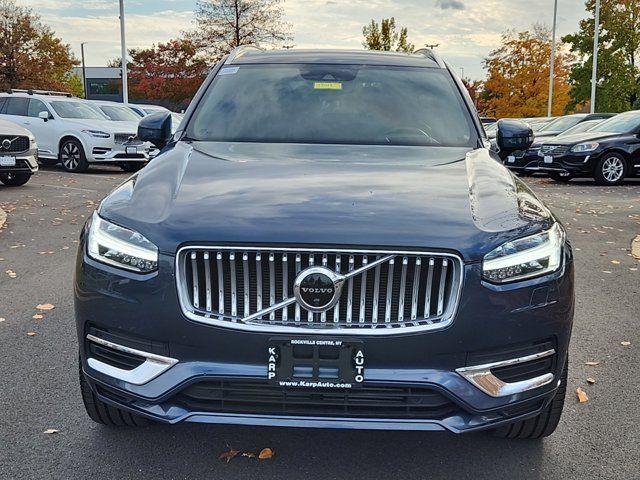 2022 Volvo XC90 Recharge Plug-In Hybrid Inscription