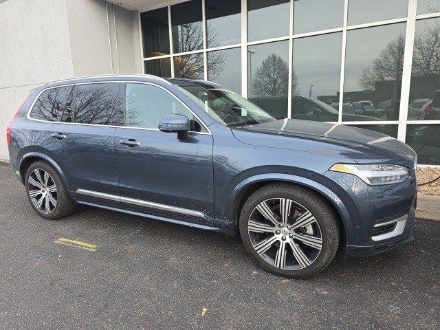 2022 Volvo XC90 Recharge Plug-In Hybrid Inscription