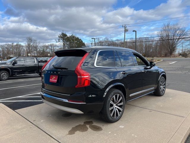 2022 Volvo XC90 Recharge Plug-In Hybrid Inscription