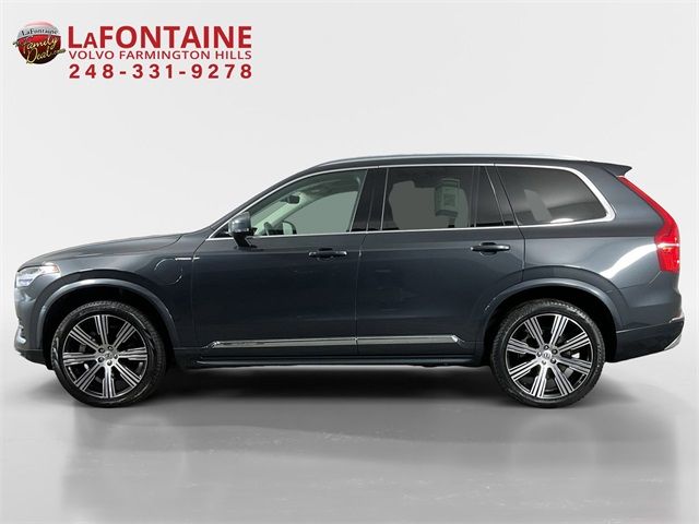 2022 Volvo XC90 Recharge Plug-In Hybrid Inscription Expression