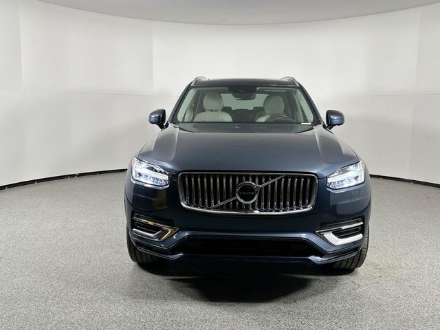 2022 Volvo XC90 Recharge Plug-In Hybrid Inscription Expression
