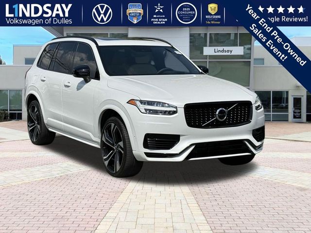2022 Volvo XC90 Recharge R-Design