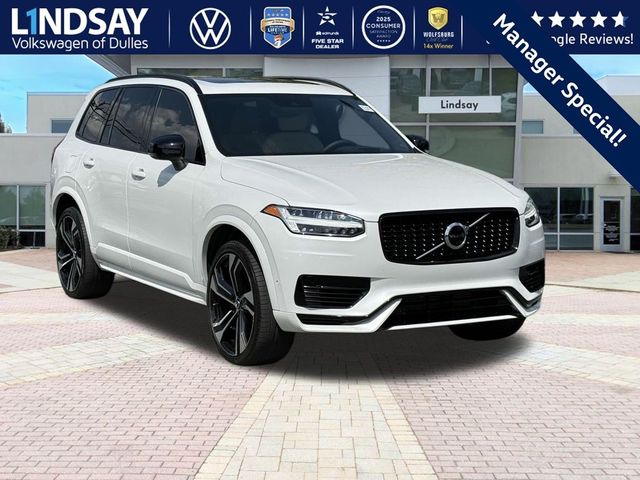 2022 Volvo XC90 Recharge R-Design