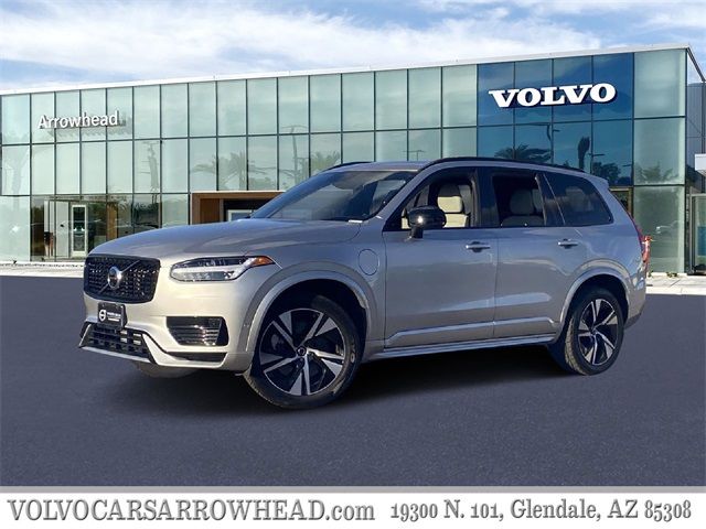 2022 Volvo XC90 Recharge Plug-In Hybrid R-Design