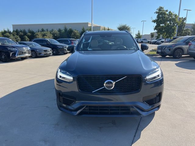 2022 Volvo XC90 Recharge Plug-In Hybrid R-Design