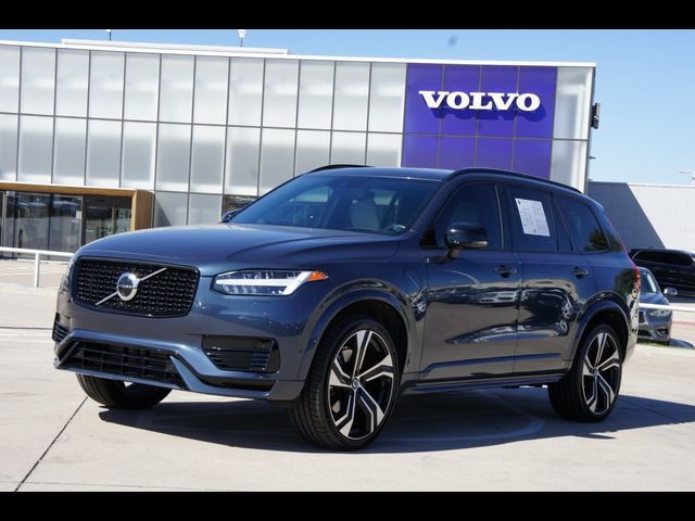 2022 Volvo XC90 Recharge Plug-In Hybrid R-Design