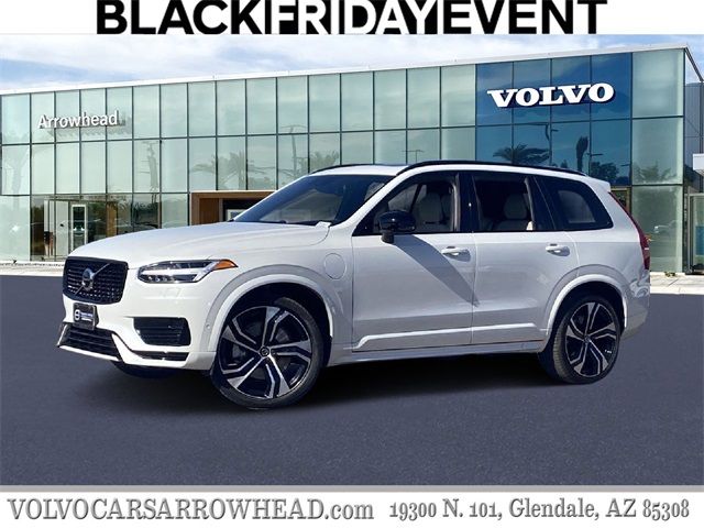 2022 Volvo XC90 Recharge Plug-In Hybrid R-Design