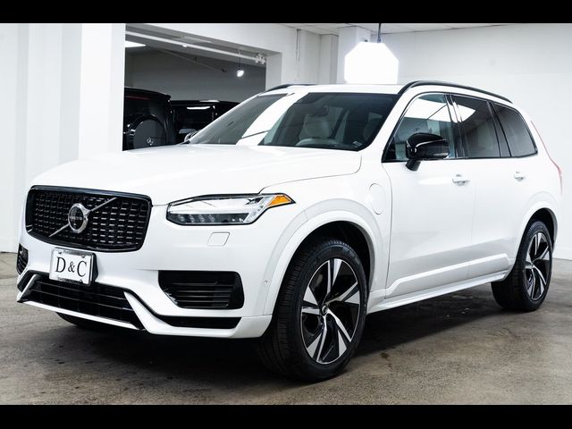 2022 Volvo XC90 Recharge Plug-In Hybrid R-Design