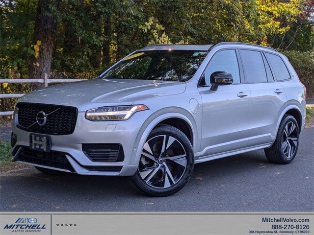 2022 Volvo XC90 Recharge Plug-In Hybrid R-Design