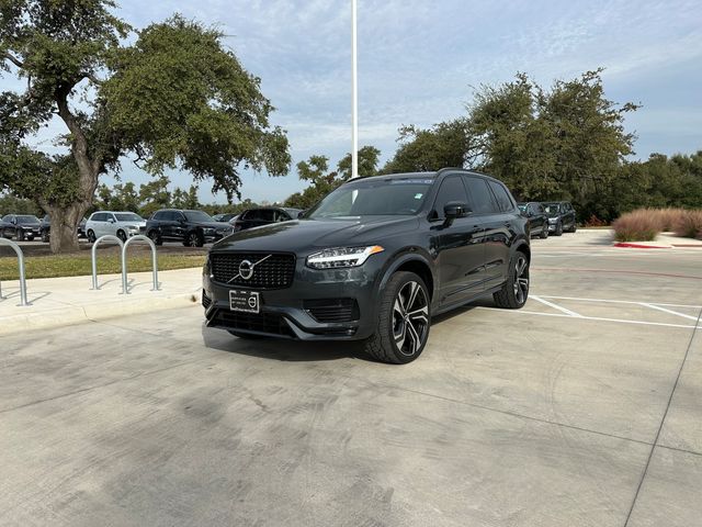 2022 Volvo XC90 Recharge Plug-In Hybrid R-Design