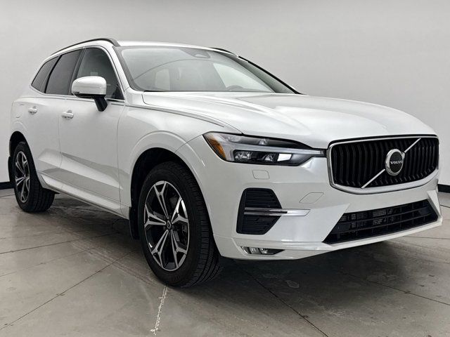 2022 Volvo XC60 Momentum