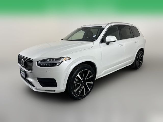 2022 Volvo XC90 Momentum