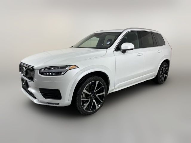 2022 Volvo XC90 Momentum