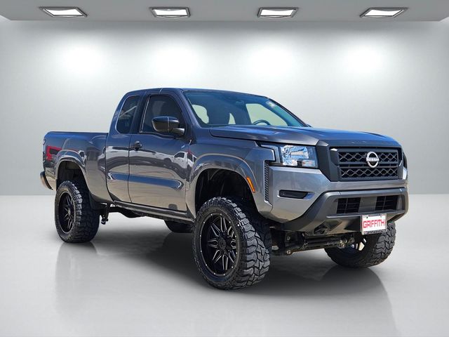 2022 Nissan Frontier S