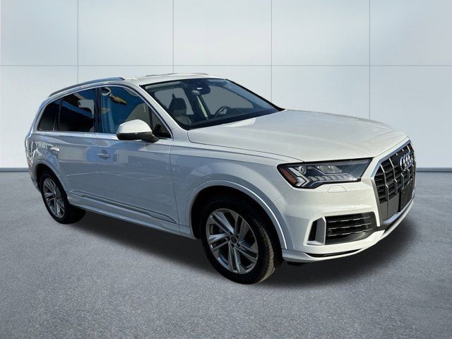 2023 Audi Q7 Premium