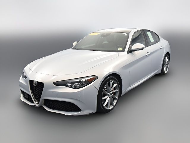 2023 Alfa Romeo Giulia Base