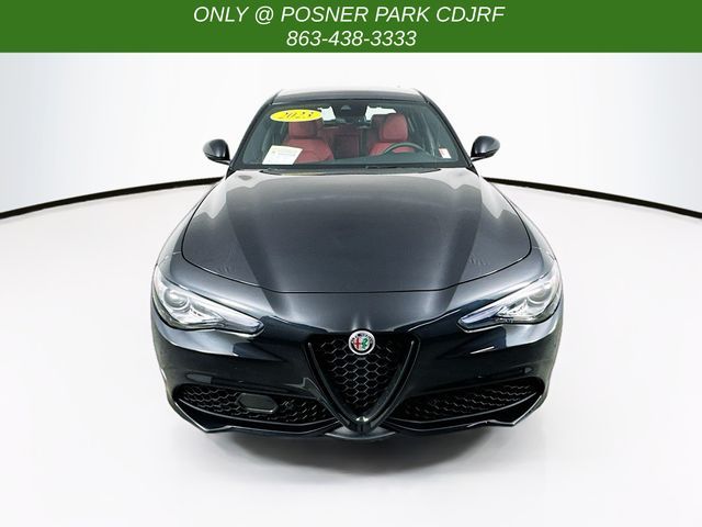 2023 Alfa Romeo Giulia Base