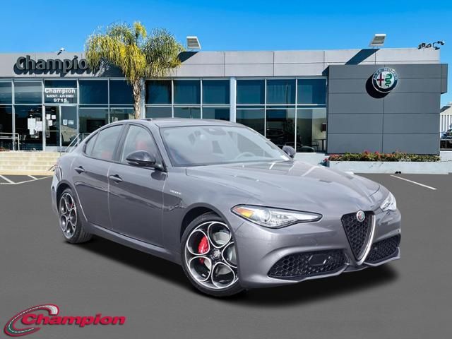 2023 Alfa Romeo Giulia Veloce