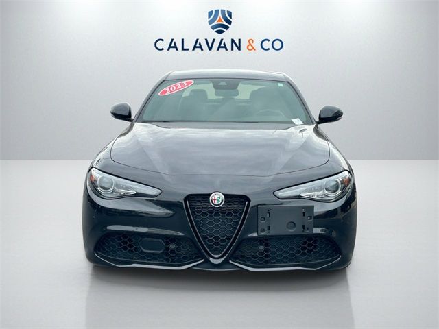 2023 Alfa Romeo Giulia Base