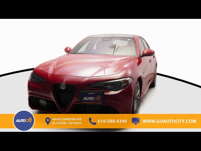 2023 Alfa Romeo Giulia Base