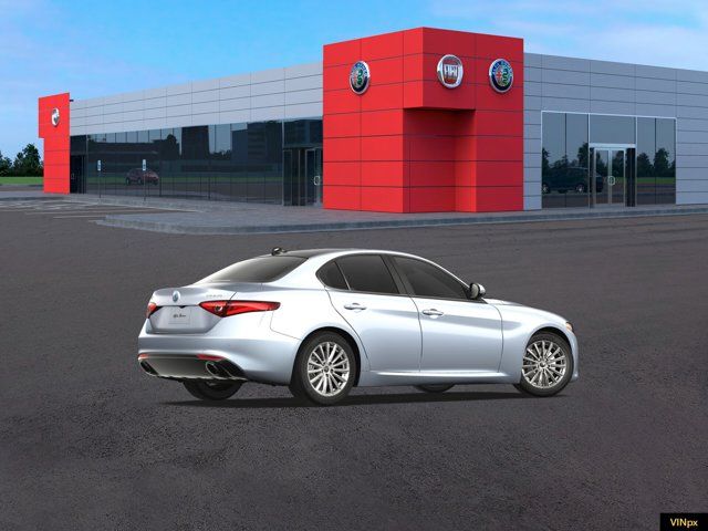 2023 Alfa Romeo Giulia Base