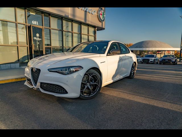 2023 Alfa Romeo Giulia Estrema