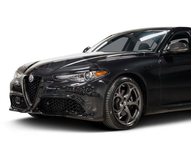 2023 Alfa Romeo Giulia Estrema