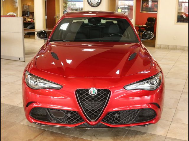 2023 Alfa Romeo Giulia Quadrifoglio