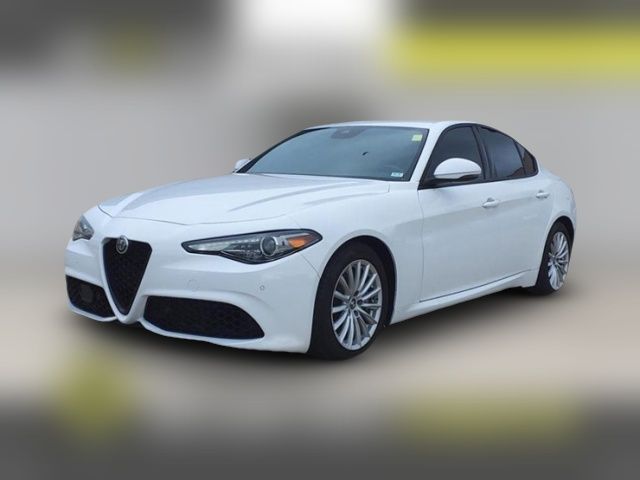 2023 Alfa Romeo Giulia Base