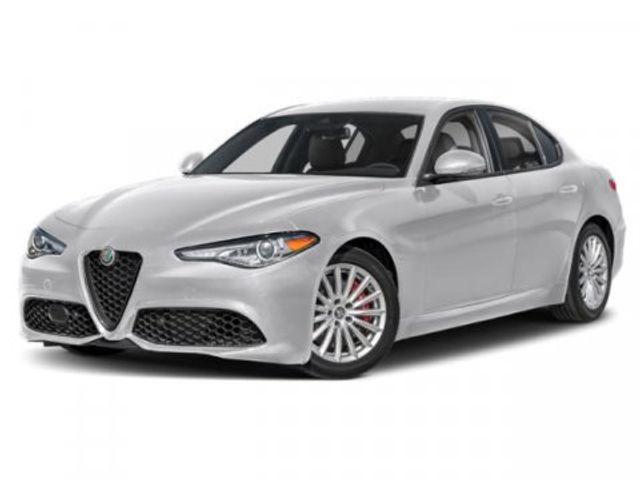 2023 Alfa Romeo Giulia Base