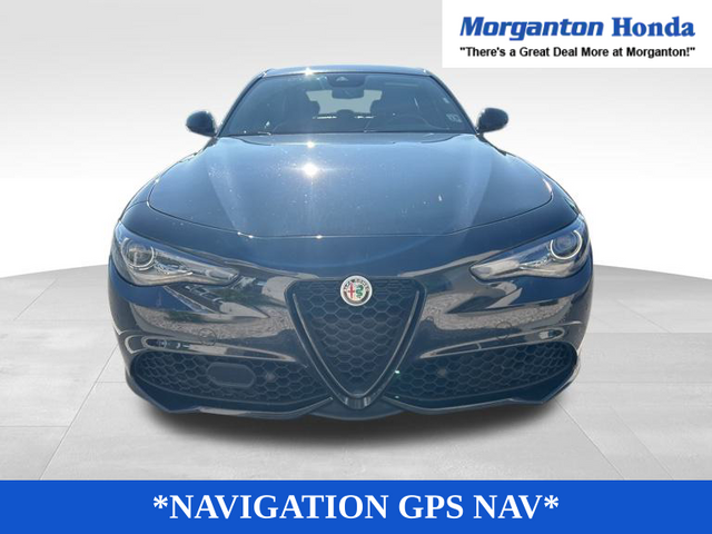 2023 Alfa Romeo Giulia Base