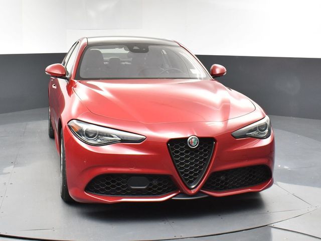 2023 Alfa Romeo Giulia Base