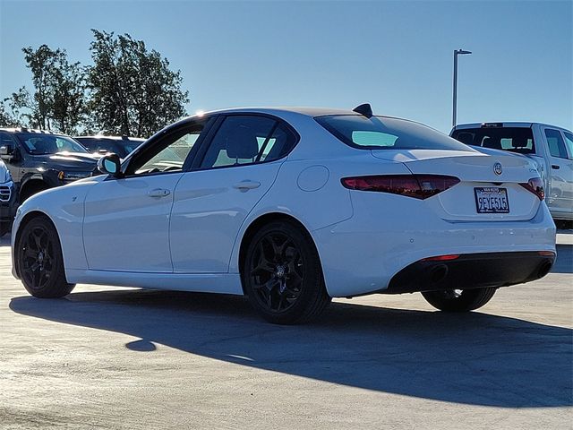 2023 Alfa Romeo Giulia Ti