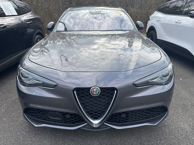 2023 Alfa Romeo Giulia Ti