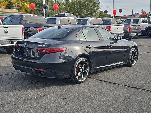 2023 Alfa Romeo Giulia Veloce