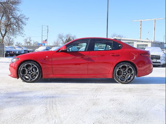 2023 Alfa Romeo Giulia Ti