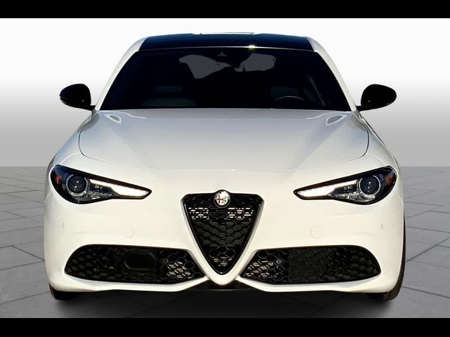 2023 Alfa Romeo Giulia Veloce