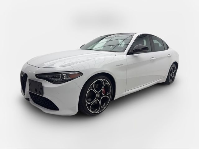 2023 Alfa Romeo Giulia Veloce