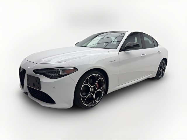 2023 Alfa Romeo Giulia Veloce