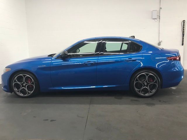 2023 Alfa Romeo Giulia Veloce